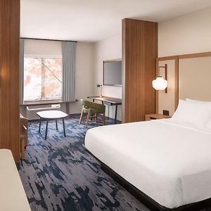 1 Bedroom Suite 1 King